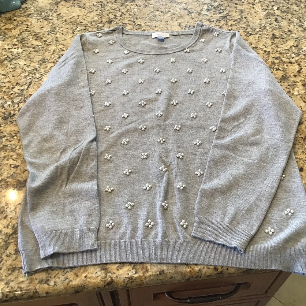 Charter Club women’s light gray sweater